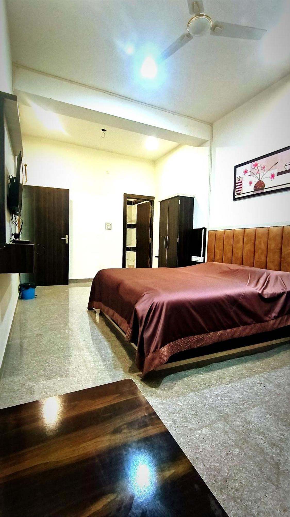 Hotel Mahaveer Chanderi Ngoại thất bức ảnh